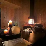 Lyngen Vista - Arctic Boutique Lodge Hamnnes