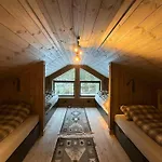 Lyngen Vista - Arctic Luxury Ferienhaus *