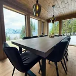 Lyngen Vista - Arctic Boutique Lodge *