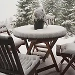 Lyngen Vista - Arctic Luxury