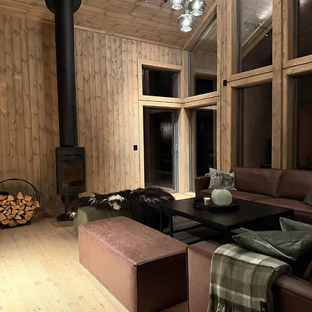 Lyngen Vista - Arctic Luxury