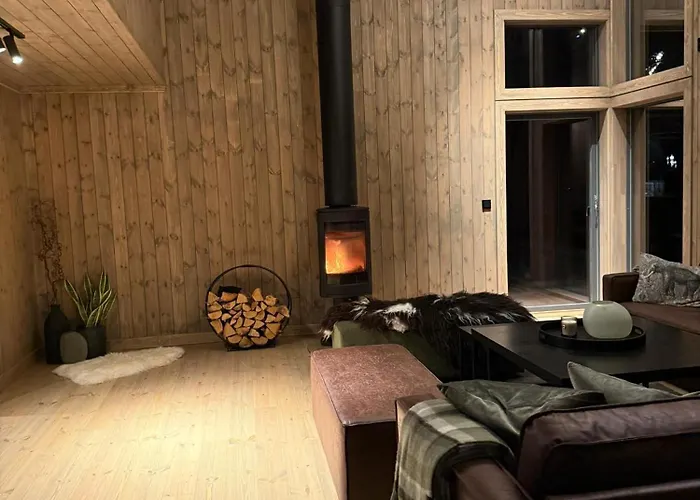 Feriehus Lyngen Vista - Arctic Luxury Hamnnes