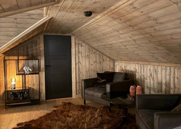 Lyngen Vista - Arctic Luxury *