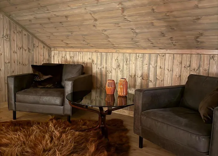 Lyngen Vista - Arctic Luxury Hamnnes