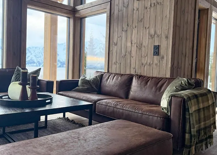 Lyngen Vista - Arctic Luxury * Hamnnes