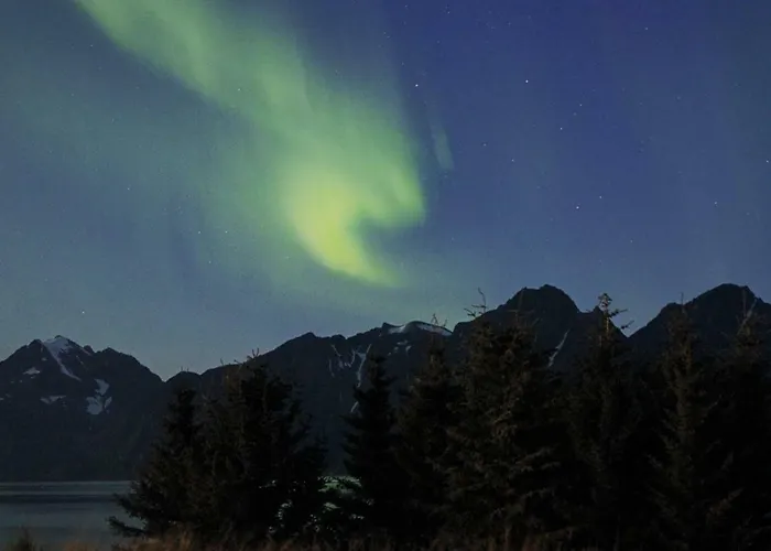 Lyngen Vista - Arctic Luxury *