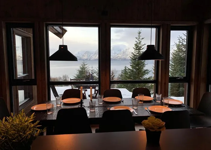Lyngen Vista - Arctic Luxury * Hamnnes