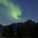 Lyngen Vista - Arctic Boutique Lodge *