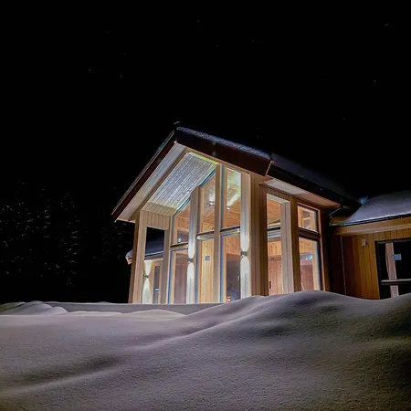 Lyngen Vista - Arctic Luxury بيت للعطل Hamnnes