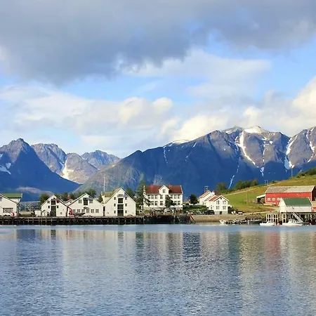 Lyngen Vista - Arctic Luxury بيت للعطل *