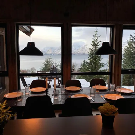 Lyngen Vista - Arctic Luxury * Hamnnes